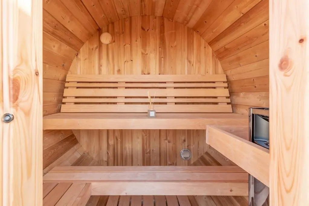 Apartament Sunny Private Rooftop Sauna & Hot Tub By Bentobox Lizbona