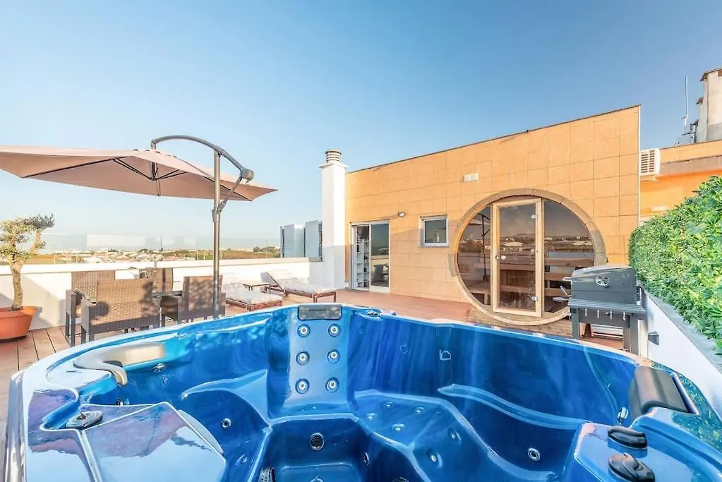 Apartament Sunny Private Rooftop Sauna & Hot Tub By Bentobox Lizbona 0*,